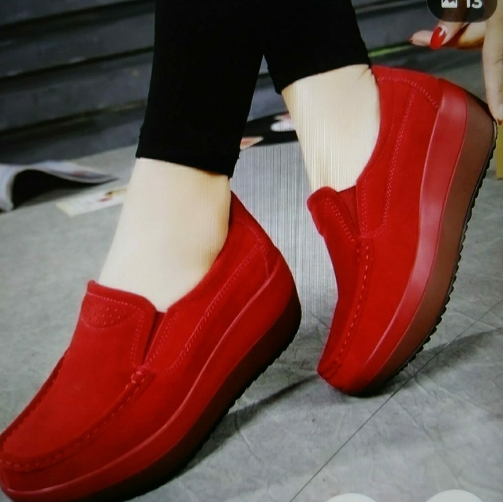 Platform shoes
